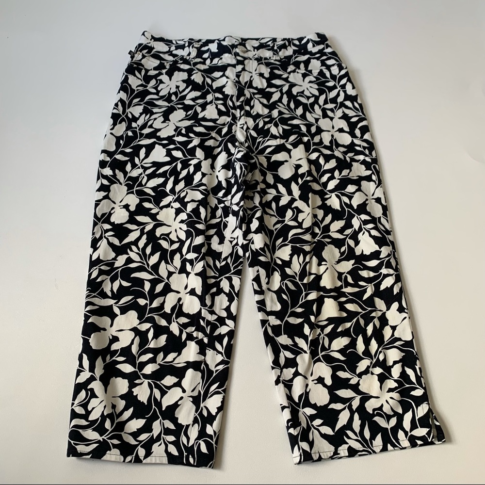 Lauren Ralph Lauren Vintage Floral Cropped Pants Size 12 Black & White